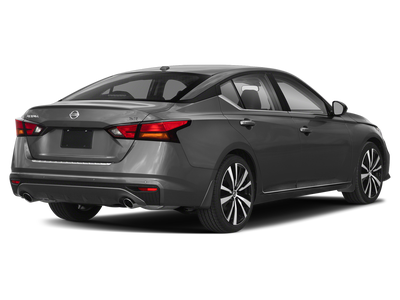 2022 Nissan Altima SR
