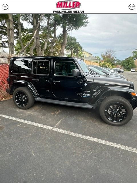 2024 Jeep Wrangler Sahara 4xe
