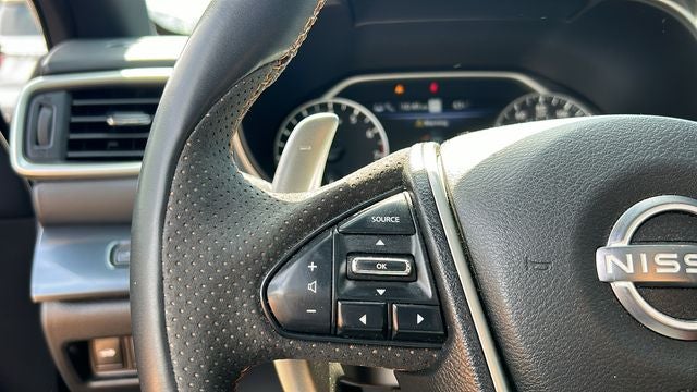 2023 Nissan Maxima SR