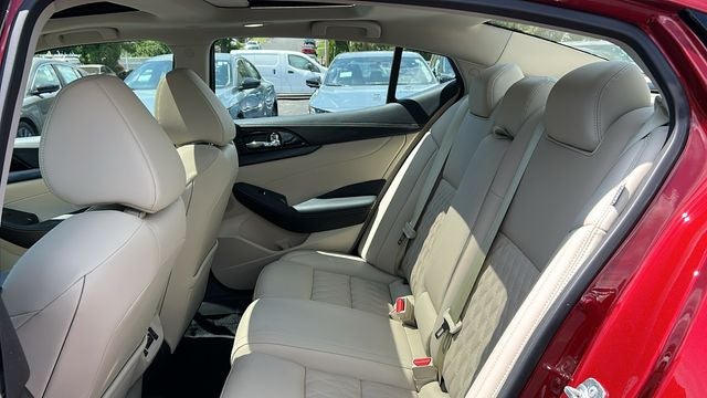 2023 Nissan Maxima Platinum