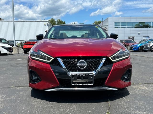2023 Nissan Maxima Platinum