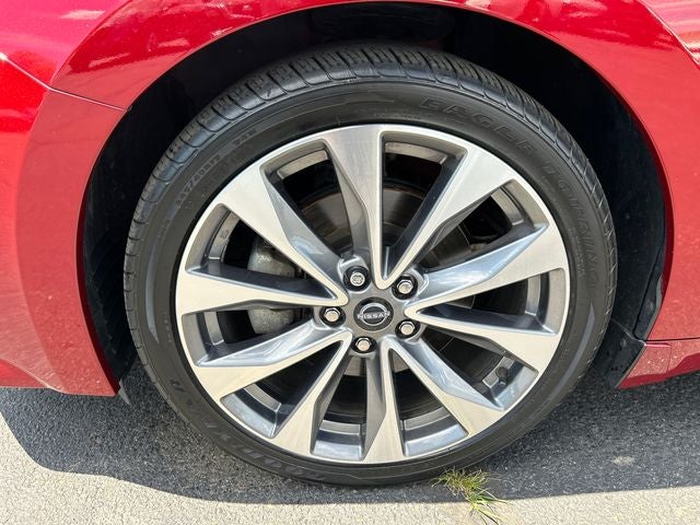 2023 Nissan Maxima Platinum