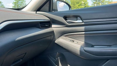 2022 Nissan Altima SR