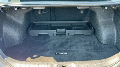2022 Nissan Altima SR