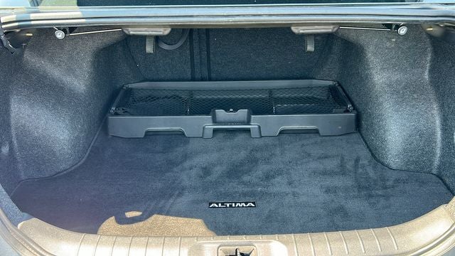 2022 Nissan Altima SR