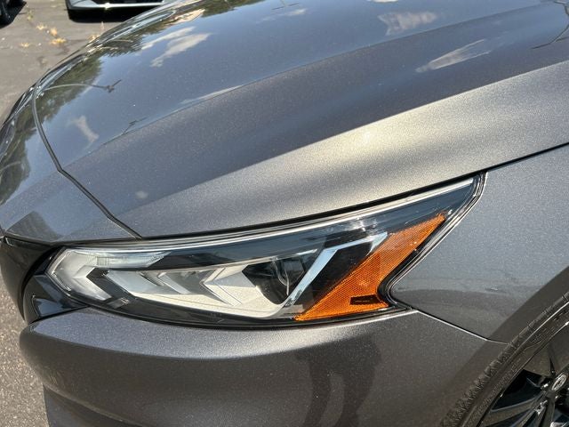 2022 Nissan Altima SR