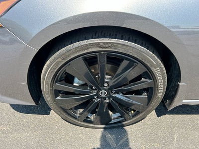 2022 Nissan Altima SR