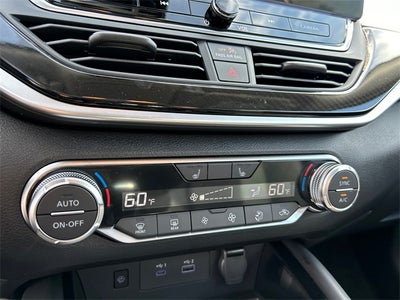 2025 Nissan Altima SR