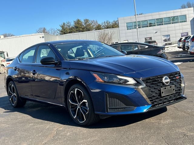 2024 Nissan Altima SR