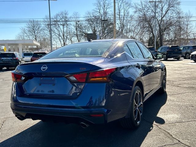 2024 Nissan Altima SR