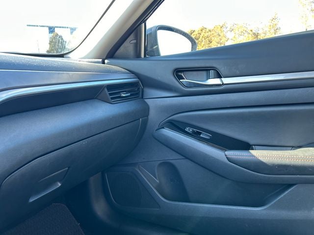 2024 Nissan Altima SR