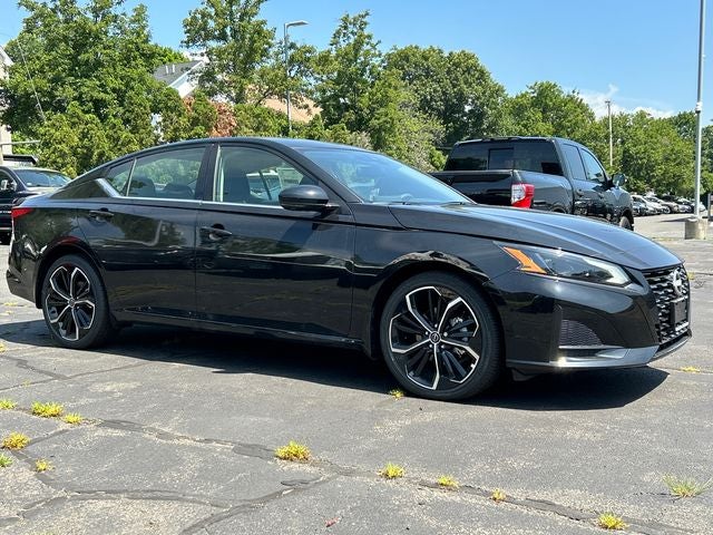 2026 Nissan Altima SR