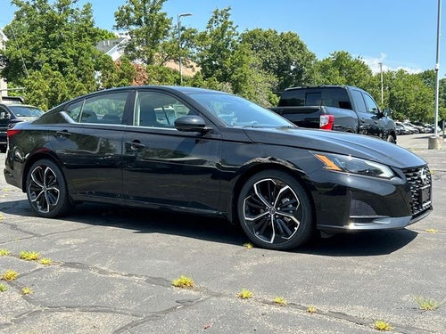 2026 Nissan Altima SR