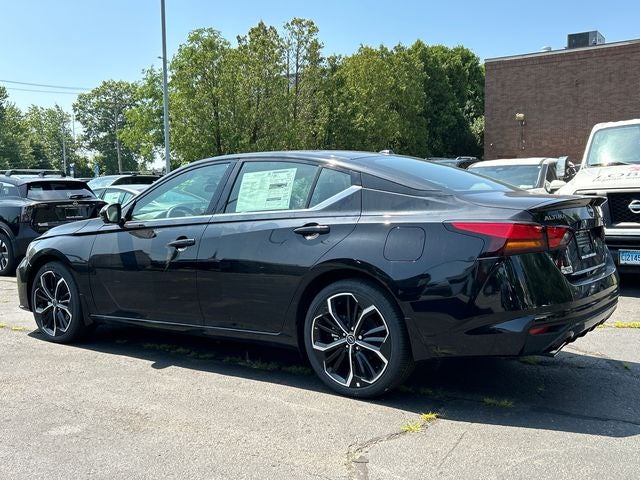 2026 Nissan Altima SR