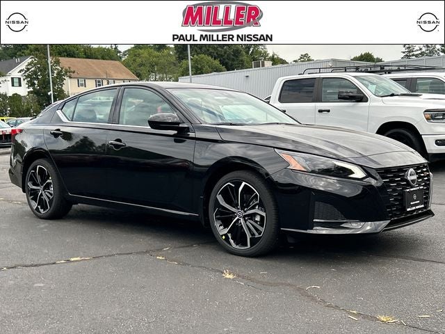 2026 Nissan Altima SR