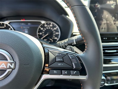 2025 Nissan Altima SR