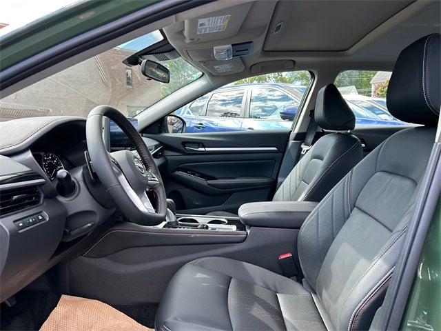 2025 Nissan Altima SR