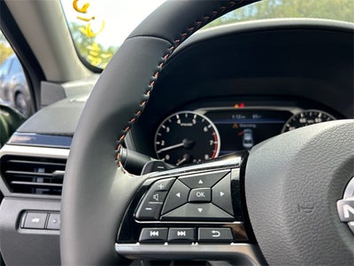 2025 Nissan Altima SR