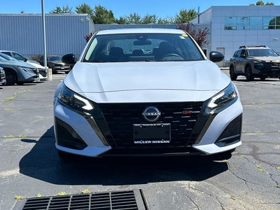 2023 Nissan Altima SR