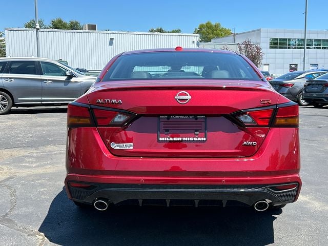 2025 Nissan Altima SR