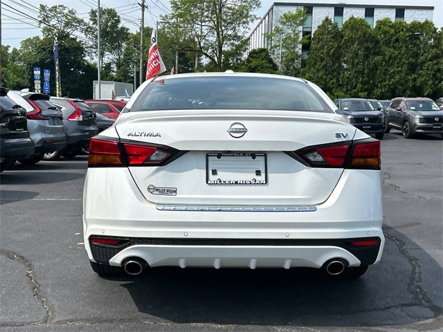 2023 Nissan Altima SV