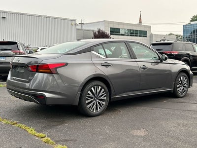 2026 Nissan Altima SV