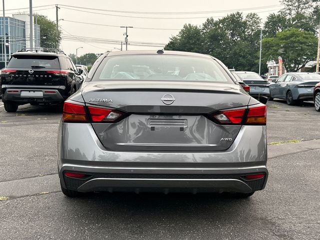 2026 Nissan Altima SV