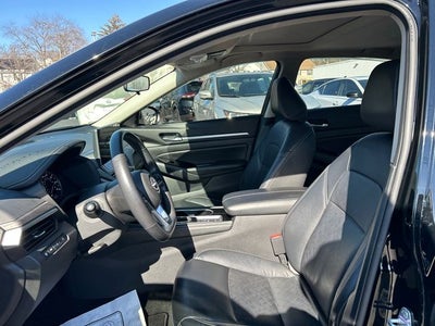 2024 Nissan Altima SL