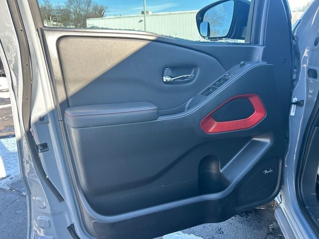 2023 Nissan Frontier Crew Cab PRO-4X®