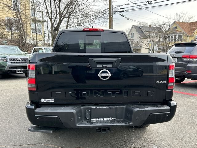 2026 Nissan Frontier Crew Cab SV