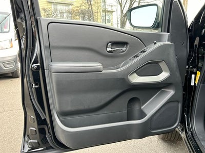 2026 Nissan Frontier Crew Cab SV