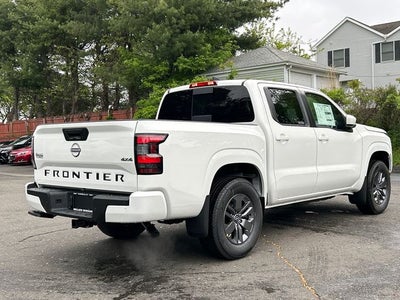 2026 Nissan Frontier Crew Cab SV