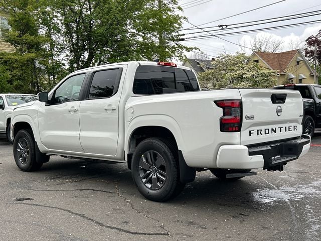 2026 Nissan Frontier Crew Cab SV