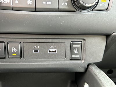 2023 Nissan Frontier Crew Cab SV