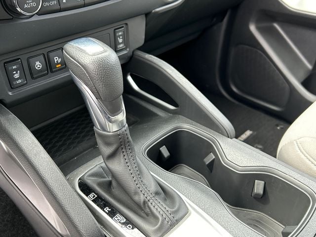 2023 Nissan Frontier Crew Cab SV