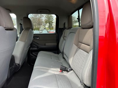 2023 Nissan Frontier Crew Cab SV