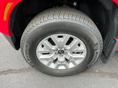 2023 Nissan Frontier Crew Cab SV