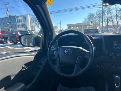 2023 Nissan Frontier Crew Cab SV