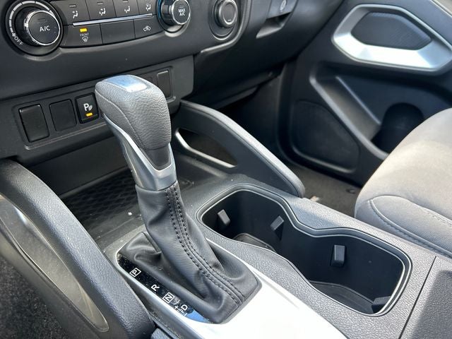 2022 Nissan Frontier Crew Cab SV