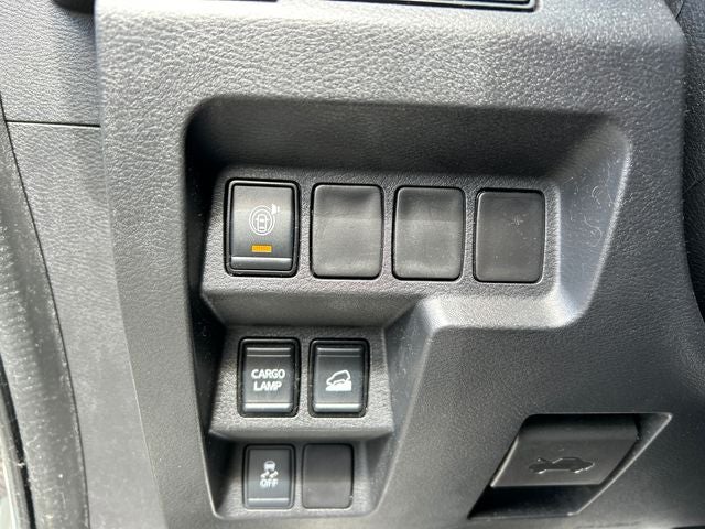 2022 Nissan Frontier Crew Cab SV