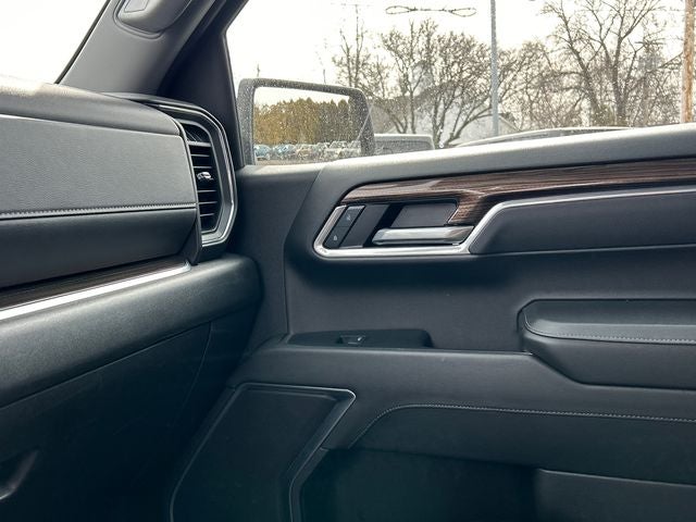 2025 Chevrolet Silverado 1500 LT LT1