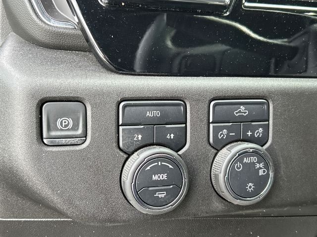 2025 Chevrolet Silverado 1500 LT LT1