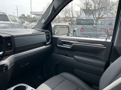 2025 Chevrolet Silverado 1500 LT LT1