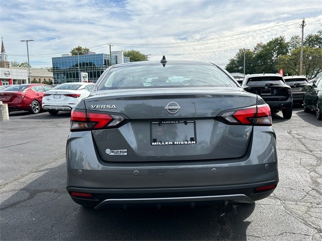 2025 Nissan Versa SV