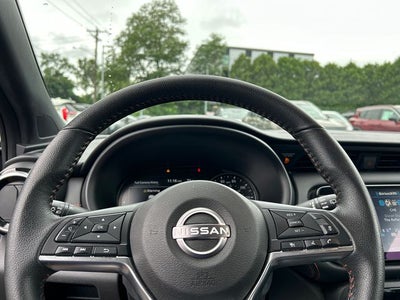 2023 Nissan Kicks SR
