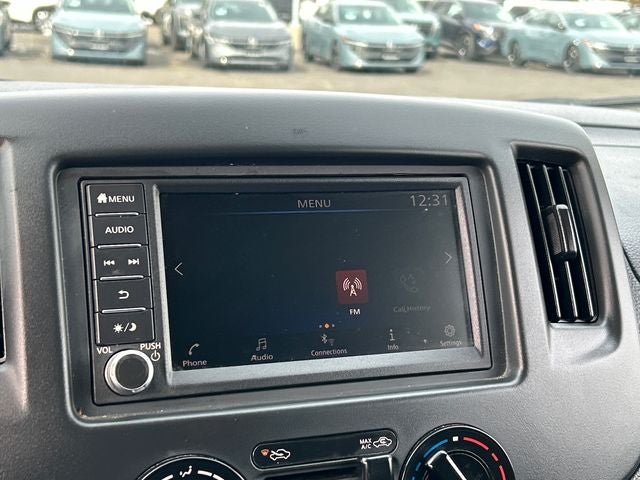 2021 Nissan NV200 SV