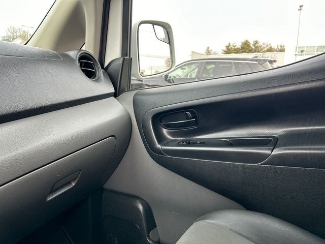 2021 Nissan NV200 SV