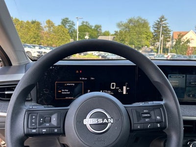 2025 Nissan Kicks SV