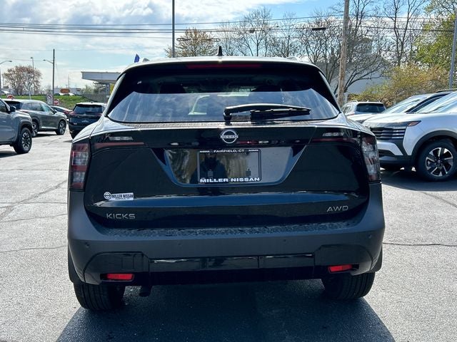 2026 Nissan Kicks SV
