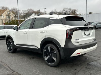 2026 Nissan Kicks SR